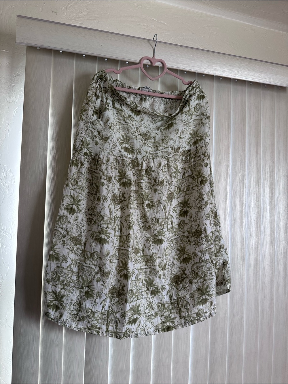 Rachel Zoe White and Light Green Palm-Print A-Line Skirt